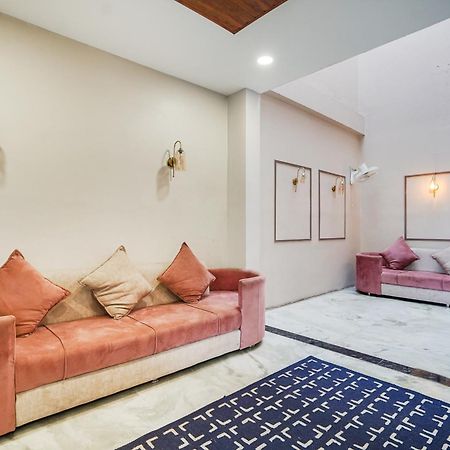 Super Hotel O Pithampur Formerly Ganga Residency Akolia Eksteriør billede