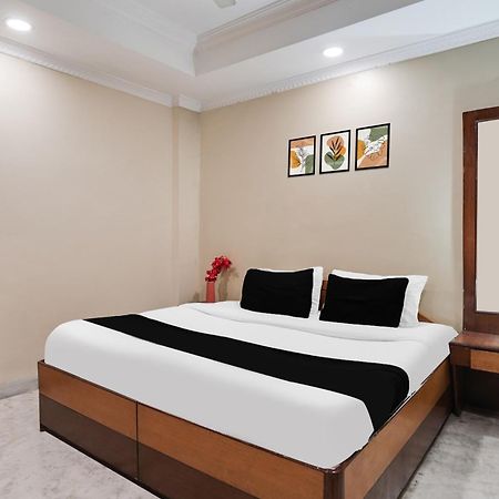 Super Hotel O Pithampur Formerly Ganga Residency Akolia Eksteriør billede